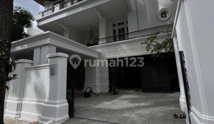 FOR SALE RUMAH MEWAH DI MEGA KUNINGAN JAKARTA SELATAN