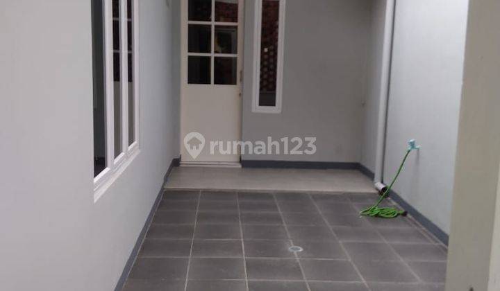 DISEWAKAN RUMAH CANTIK (Siap Huni) UNDER LOKASI STRATEGIS DI SENOPATI KEBAYORAN BARU 2