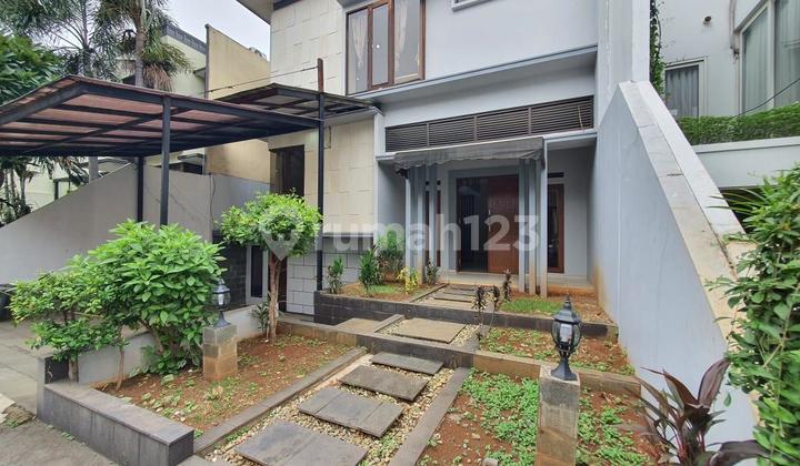 FOR SALE HOUSE (TOWN HOUSE) NEAR CITOS NEAR PIM 1-2 LEBAK BULUS SOUTH JAKARTA