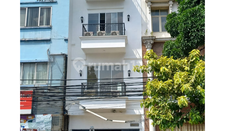 Dijual Ruko Baru Renovasi Cocok untuk Usaha / Kantor Arteri Pondok Indah Dekat Pim dan Gancit Mall Kebayoran Lama Jakarta Selatan Dijual Ruko Baru Renovasi Cocok untuk Usaha / Kantor Arteri Pondok Indah Dekat Pim dan Gancit Mall Kebayoran Lama Jakarta Selatan