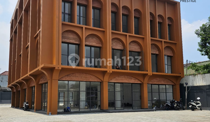 FOR SALE &amp; FOR RENT BRAND-NEW BUILDING Jl.HARSONO RM RAGUNAN PASAR MINGGU SOUTH JAKARTA