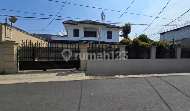 DISEWAKAN RUMAH CANTIK (Siap Huni/Unfurnished) JL.GAHARU CIPETE SELATAN JAKARTA SELATAN 