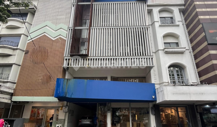 For Sale Gedung 5 Lantai Siap Pakai Fully Furnished, Luxury Interior Cocok untuk kafe, kantor dan usaha lainnya Di Area Komersial Arteri Pondok Indah