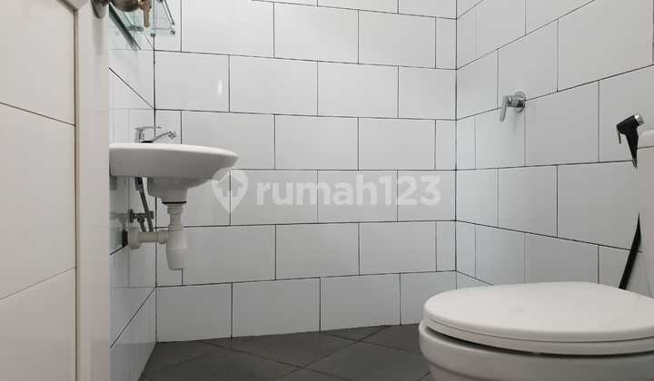 DIJUAL RUMAH KOST 28 KMR KMRMANDI DI DLM JL.PULO RAYA KEBAYORAN BARU JAKARTA SELATAN 2