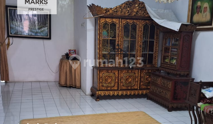 HOT DEAL! PRICE REDUCED AGAIN!! FOR SALE House in PU Complex (right in front of Lebak Bulus MRT Station) Lebak Bulus (Pasar Jumat) South Jakarta