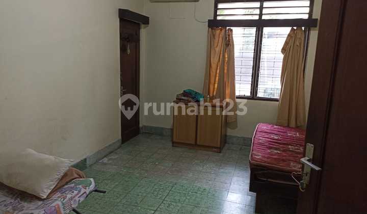 Price Drop Update Well-Maintained Old House in Panglima Polim Area, Kebayoran Baru