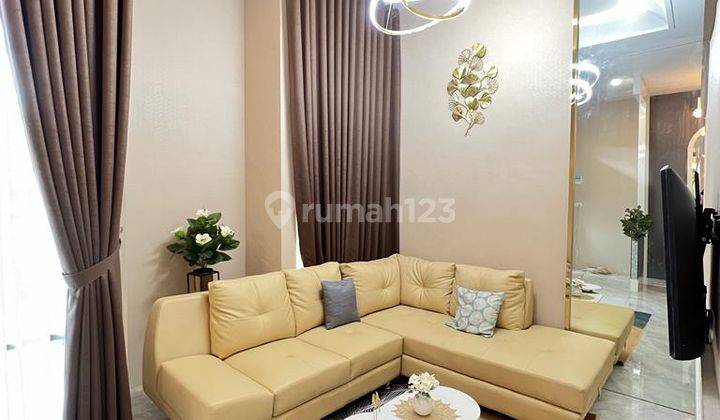 RUMAH SIAP HUNI KOMPLEK GREEN PARK