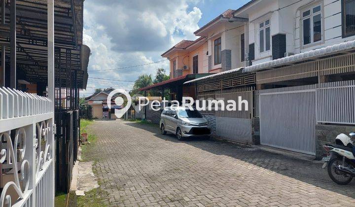 Villa Jalan Sei Kapuas Komplek Kapuas Indah