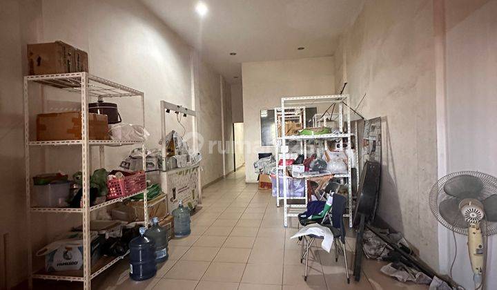 Rumah Usaha Siap Huni Pinggir Jalan Amir Hamzah 3 Lantai Furnish 2