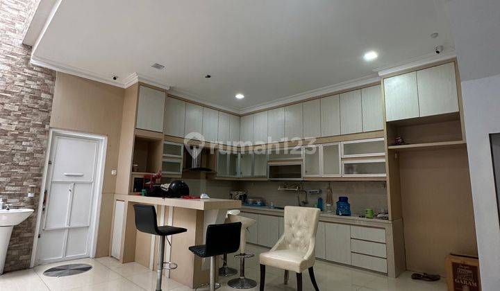 Villa Mewah Full Furnish Komplek Citraland Gama City 2