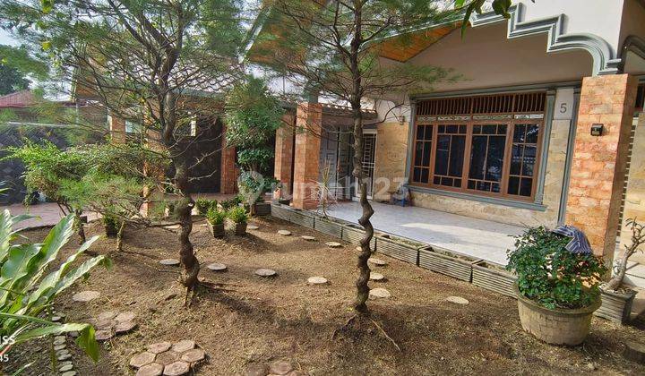 Rumah Luas Lokasi Asri Di Jalan Grafari Dekat Krakatau Cemara  7