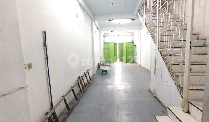 Ruko 3 Lantai Jalan Wahidin Area Bisnis Dan Cocok Buka Usaha  5