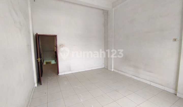 Ruko 3 Lantai Jalan Wahidin Area Bisnis Dan Cocok Buka Usaha  23