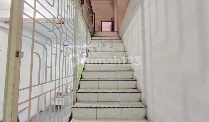 Ruko 3 Lantai Jalan Wahidin Area Bisnis Dan Cocok Buka Usaha  25
