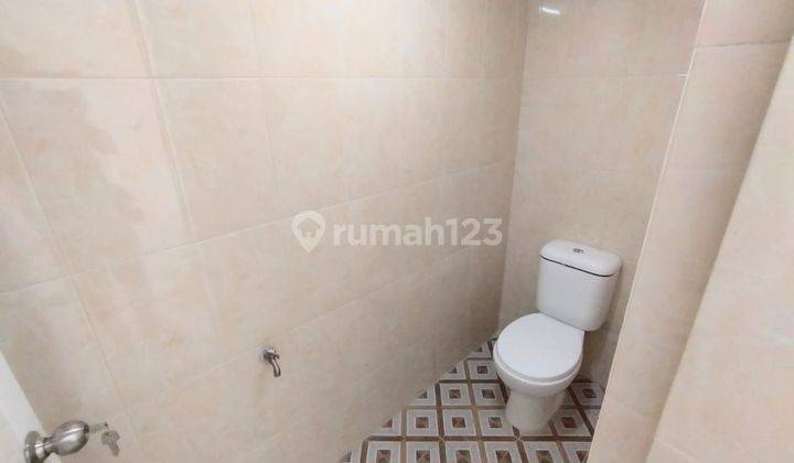 Rumah 2 Lantai Posisi Hook Komplek Swadaya Residence Mandala