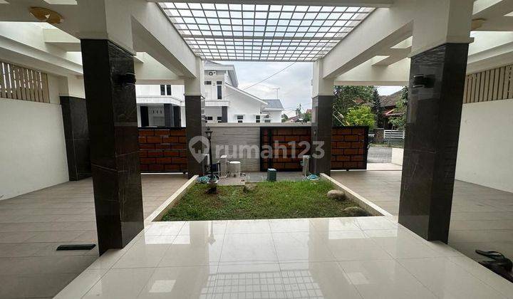 Rumah Mewah Kondisi Lux Komplek Taman Setia Budi - Tasbih I  1