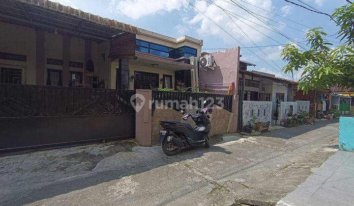 Rumah Petak Konsep Minimalis Bagus Berada Di katamso 1