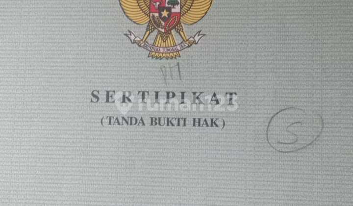 Dijual Rumah  8