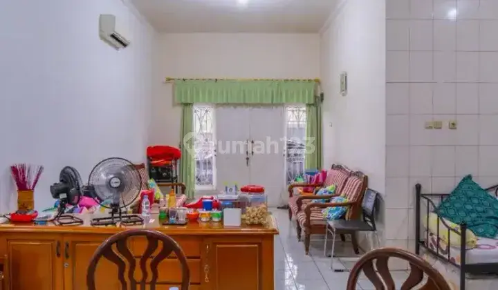 Rumah Megah Di Sewakan Daerah Joglo 2