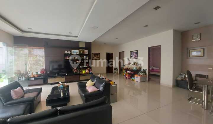 Rumah Lux Semi Furnish, Setramurni