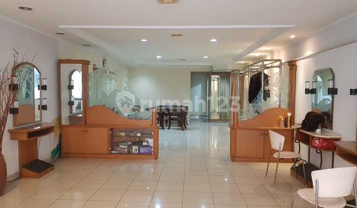 Three-Storey Shop House at Setrasari Mall 1