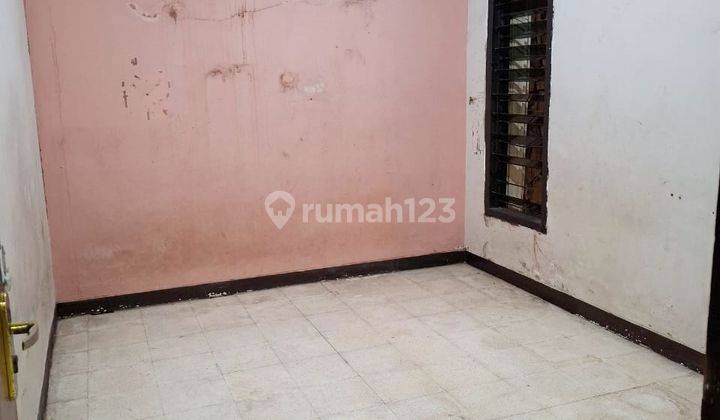 Rumah Leuwisari  Lokasi Tengah Kota  2