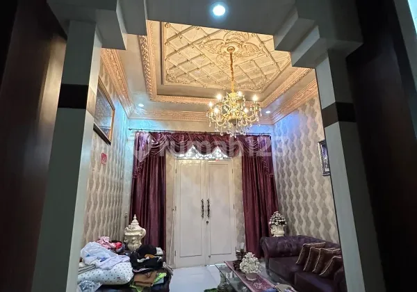 Rumah mewah 2 lantai full furnish daerah gatsu