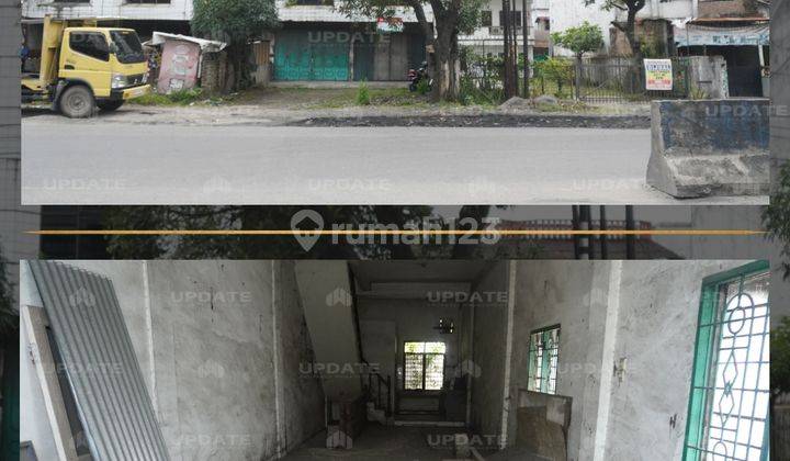 Rumah 3 Lantai di Daerah Kapten Sumarsono 
jl. Kapten Sumarsono, Medan 1
