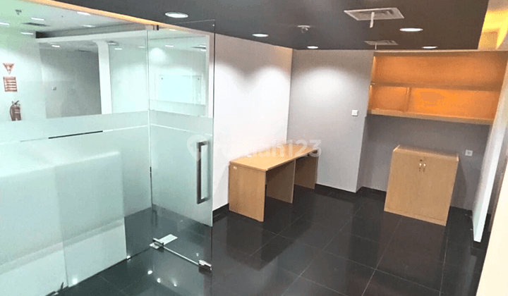 Disewakan Ruang Kantor Siap Pakai, Gedung Amex, Keb.baru, Jaksel 6
