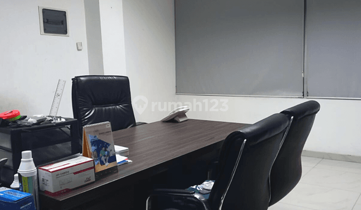Disewakan Ruko Gandeng 4 Lantai di Pancoran, Pasar Minggu, Jaksel 2
