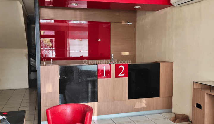 Disewakan Ruko Plaza Intercon 3,5 Lantai, Meruya, Jakarta Barat 2