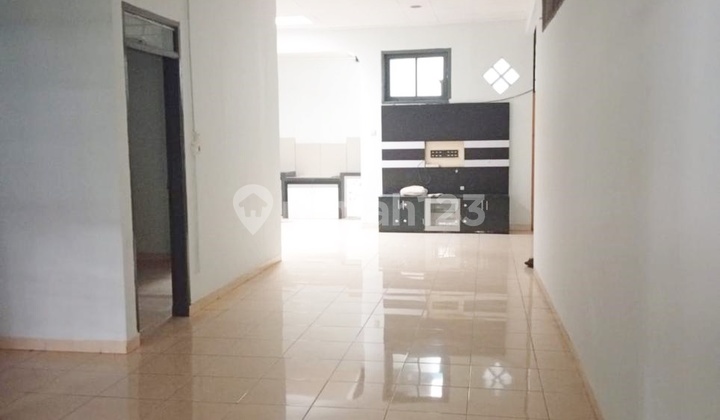 Rumah, 1 Lantai, di Taman Kopo Indah 3 Rumah, 1 Lantai, di Taman Kopo Indah 3