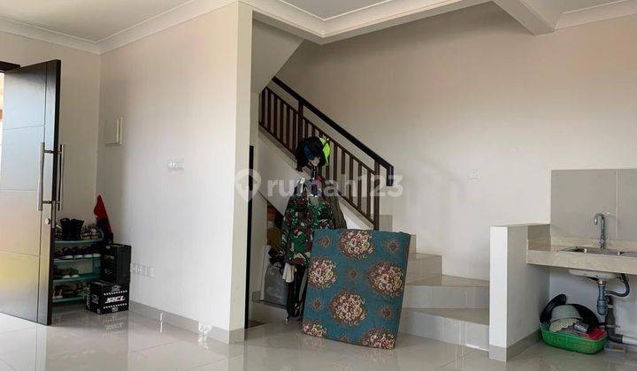 Rumah Bagus Unfurnished di Podomoro Park, Bandung 2