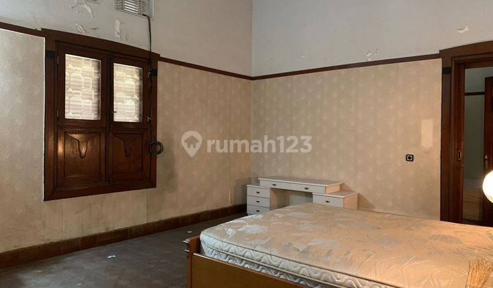 Rumah Bagus Unfurnished SHM di Sayap Dago, Bandung 2