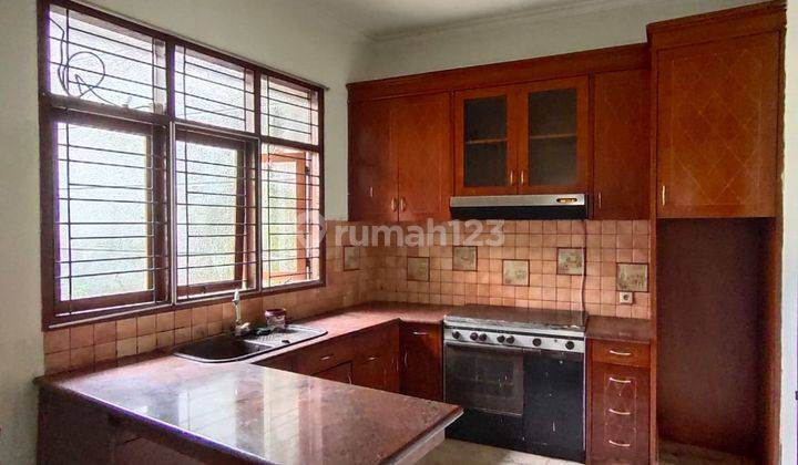 Rumah Bagus Semi Furnished SHM di Setra Indah, Bandung 2