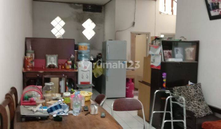 Rumah Bagus Unfurnished SHM di Taman Kopo Indah 2, Bandung 1