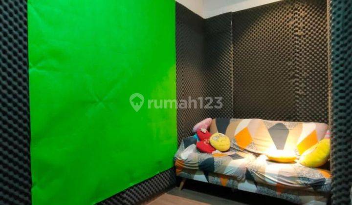 Rumah Bagus Semi Furnished di Bsd Nusaloka , Tanggerang 1