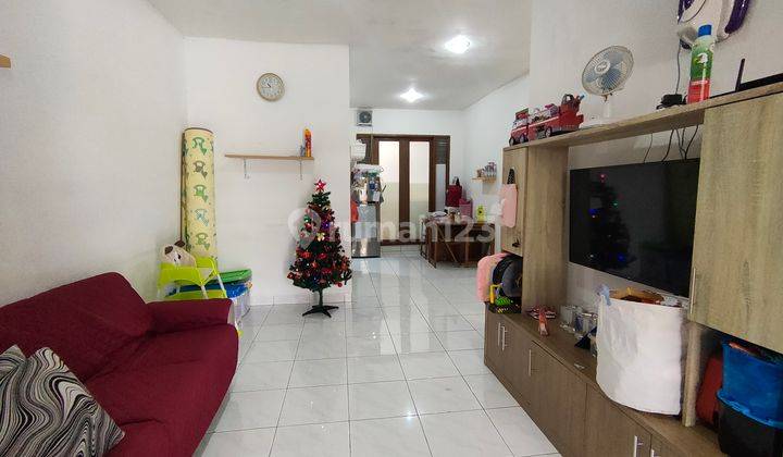 Rumah Bagus Unfurnished Sertifikat Hak Milik di Kembar Mas , Bandung 1