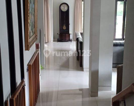 Rumah 2 Lantai Bagus Unfurnished SHM di Setra Indah , Bandung 1