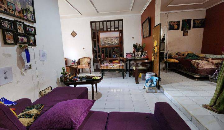 Rumah Bagus Unfurnished SHM di Kopo Permai, Bandung 1