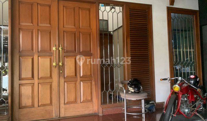 Rumah Bagus Furnished SHM di Dago, Bandung 2