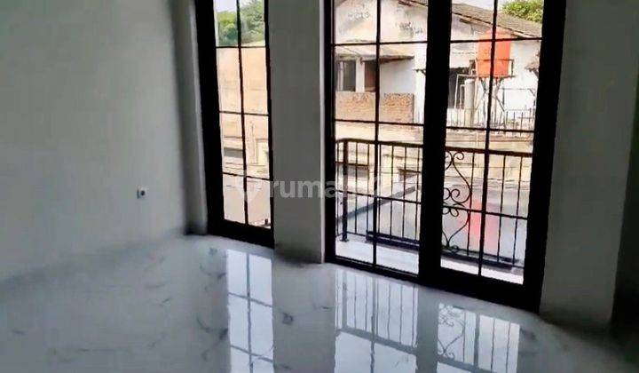 Rumah Bagus Unfurnished SHM di Turangga, Bandung 2