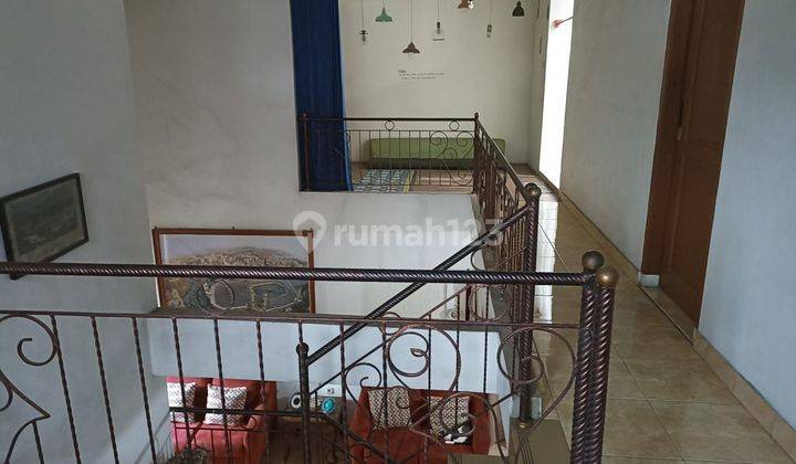 Rumah Kost Aktif 2 Lantai Bagus Semi Furnished SHM di Bandung, Bandung 2