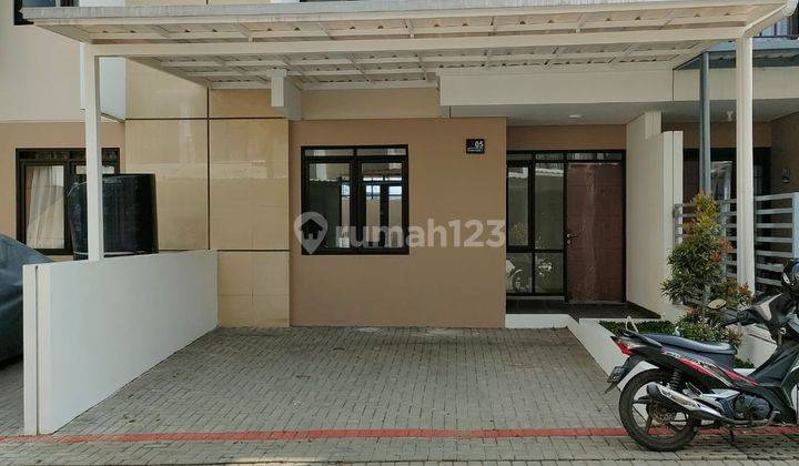 Sewa rumah baru emerald gateway pasteur 2 Lantai 1