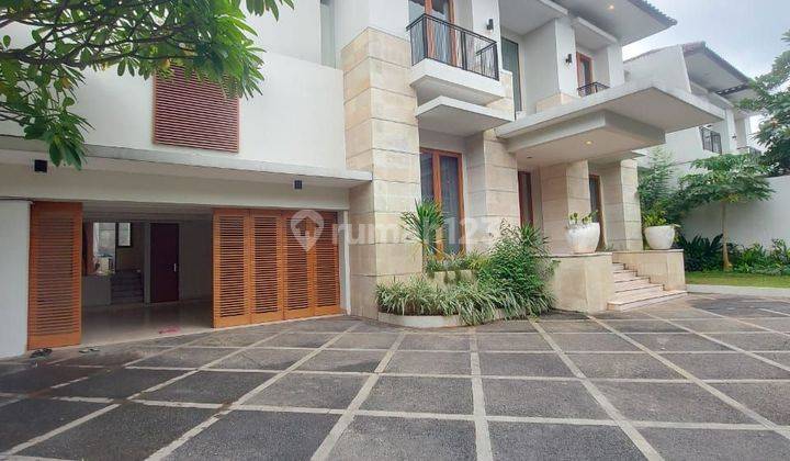 Dijual Rumah Baru Modern Tropical Kemang 1