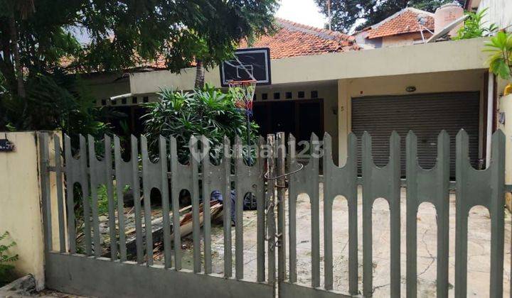 Dijual Rumah di Cilandak bebas banjir SHM 1