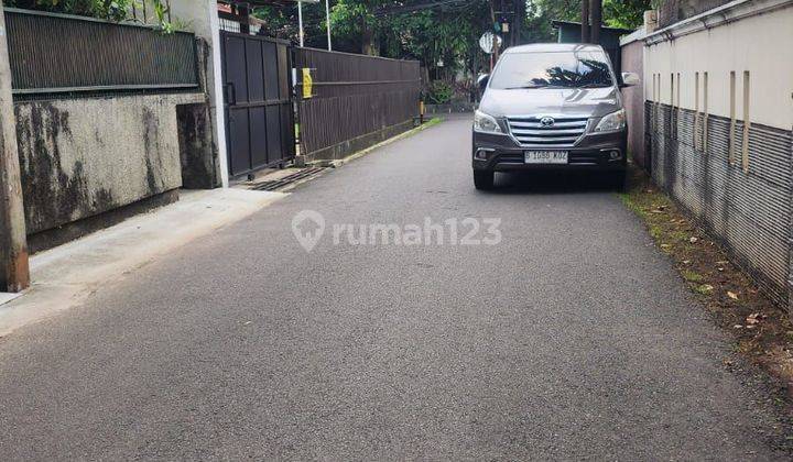 Dijual Rumah di Cilandak Butuh Renovasi bebas banjir 1