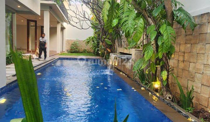 Dijual Rumah Baru Tropikal Modern Di Cipete 1