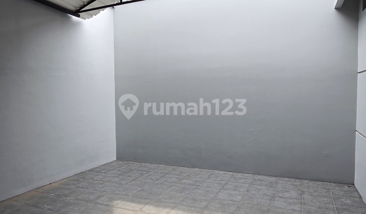 For Sale Fully Renovated House Ready to Occupy in Villa Melati Mas 2