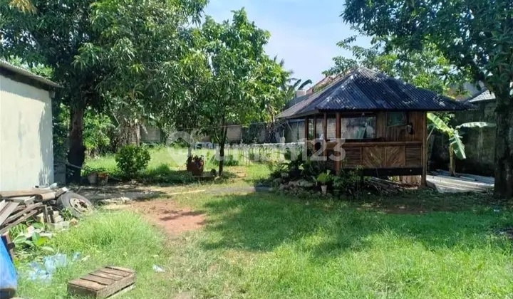For Quick Sale: Empty Land with House in BSD Near Taman Tekno For Quick Sale: Empty Land with House in BSD Near Taman Tekno